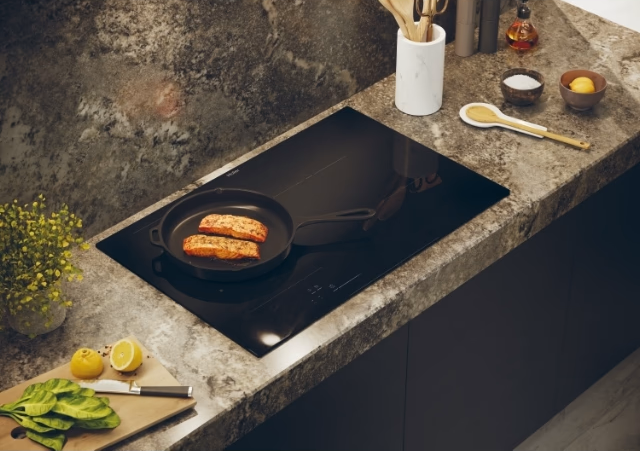 Haier HAMTB86IWCS piano a induzione 80 cm consumi e potenza elevata